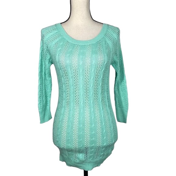 SO Teal Crew Neck Eyelet Embroidered Hem 3/4 Sleeve Pullover Sweater XS - Picture 1 of 12